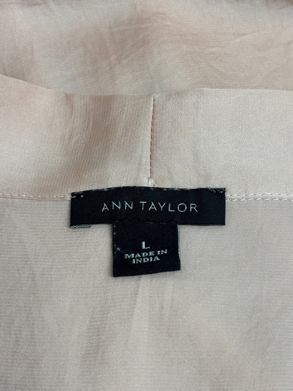 ANN TAYLOR | Blush Pink Draped Surplice Blouse | Women’s | L | GUC - Picture 4 of 6
